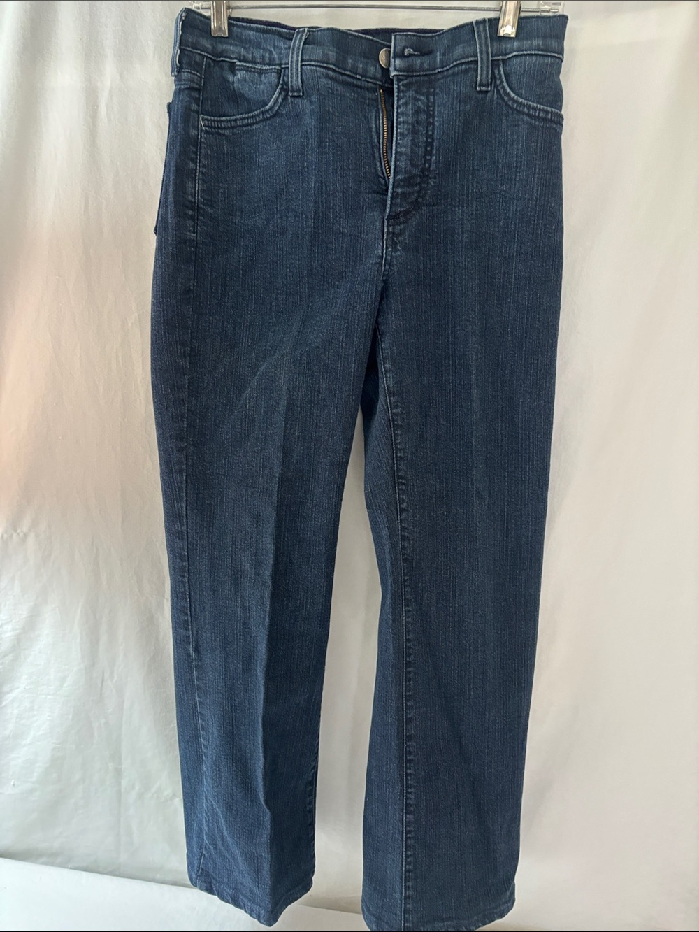NYDJ Women's Dark Blue Straight Leg Jeans Hems great shape.